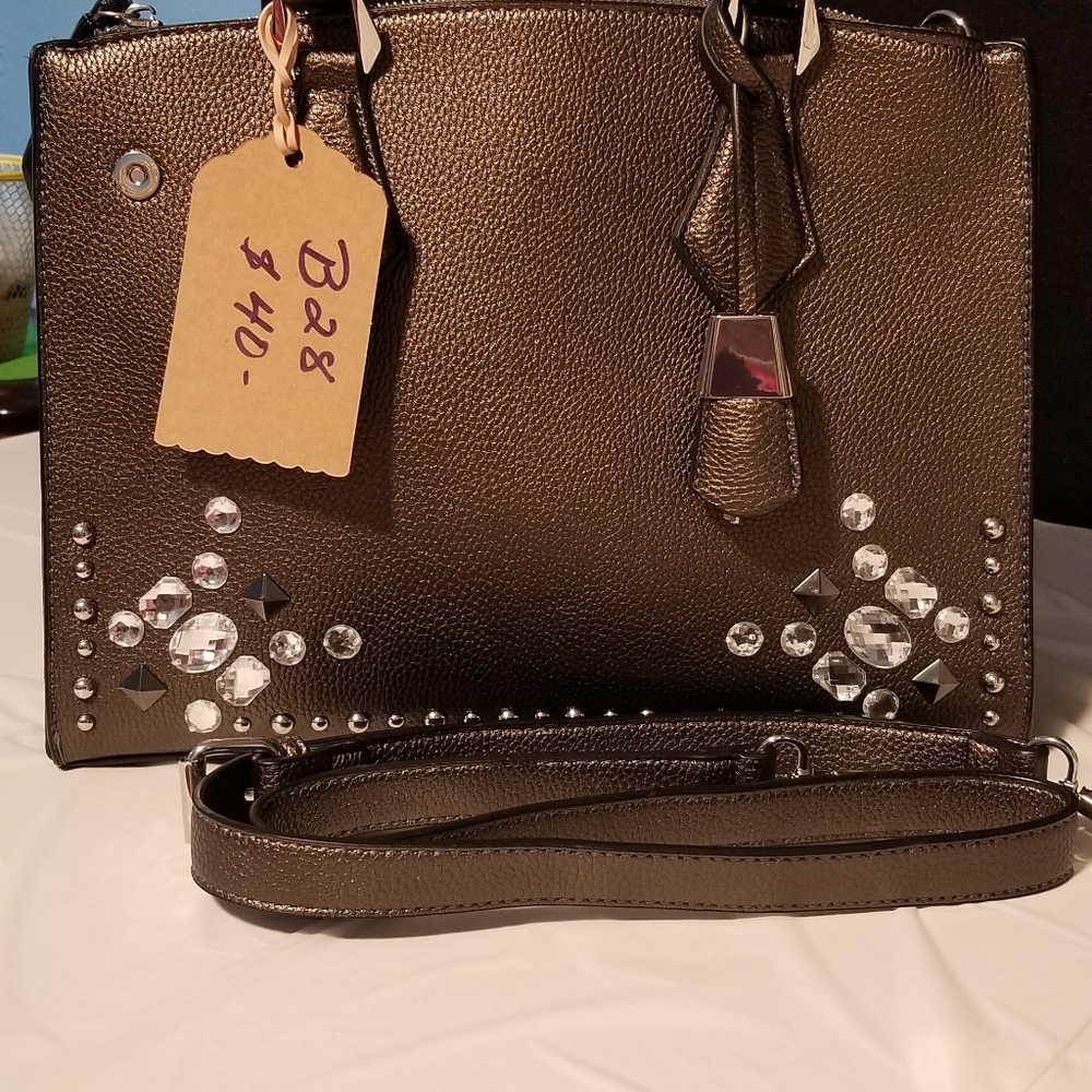 Handbag - Picture 6 of 8